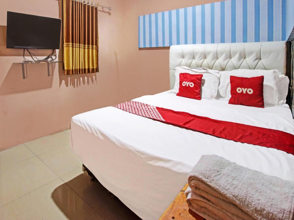 Oyo 91490 Hotel Rumah Kita Cirebon Exterior photo