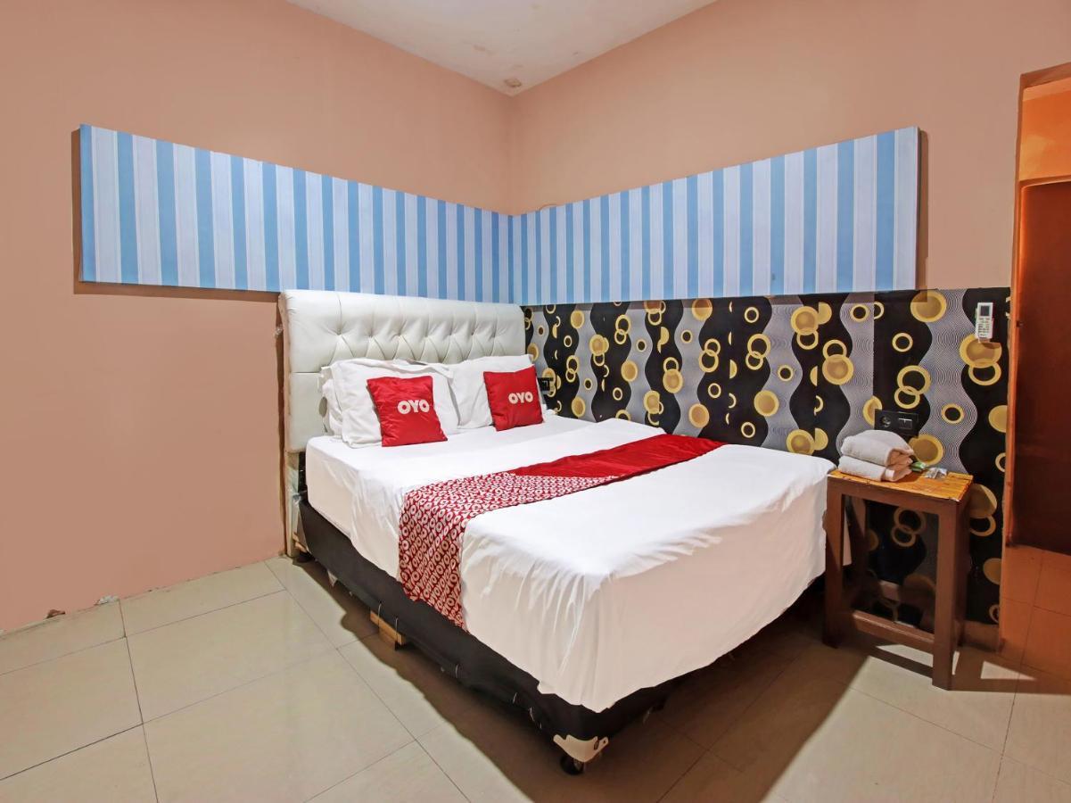 Oyo 91490 Hotel Rumah Kita Cirebon Exterior photo
